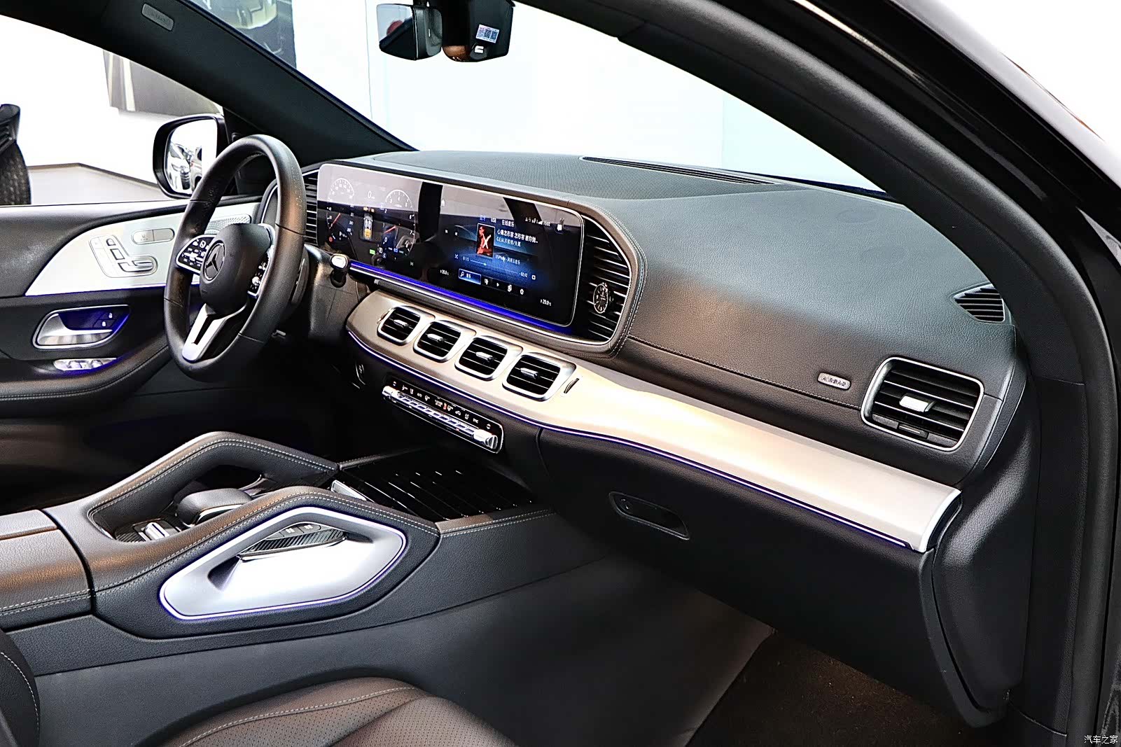 Mercedes-Benz GLE, 2022 15