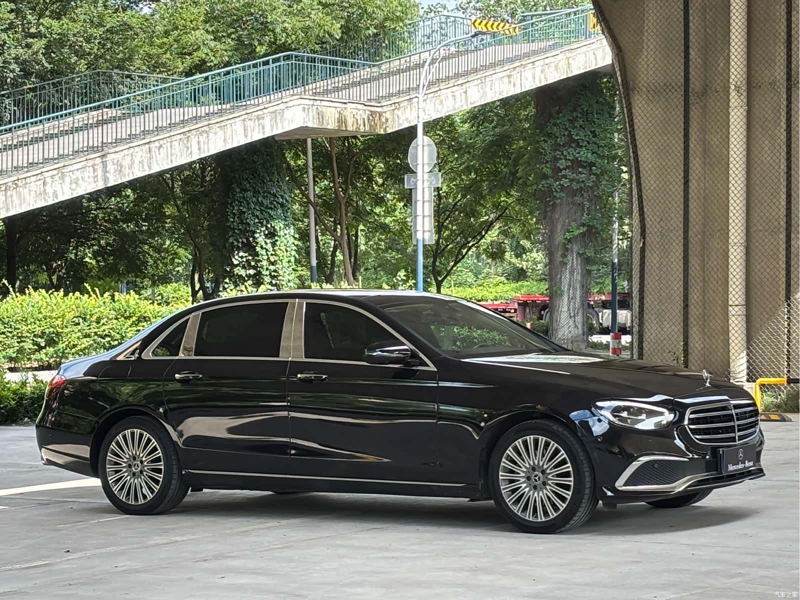 Mercedes-Benz E-Class, 2021 3