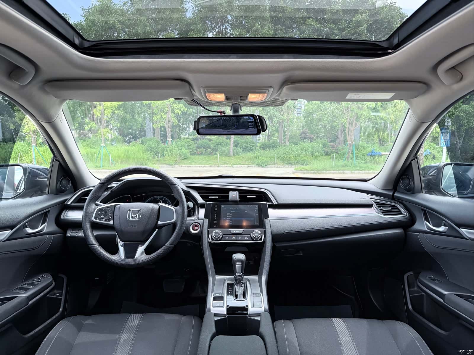 Honda Civic, 2016 10