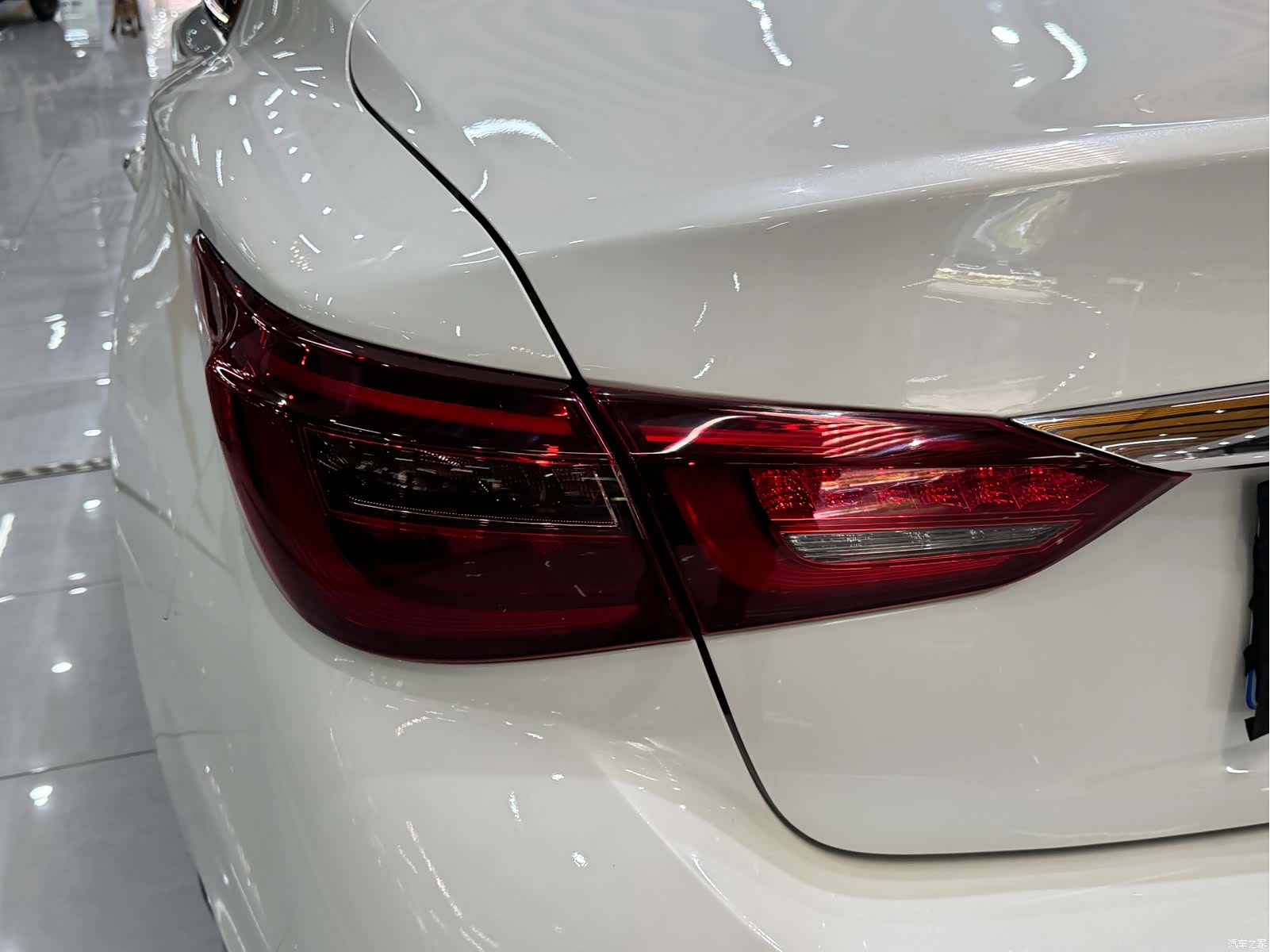 Infiniti Q50L, 2020 8