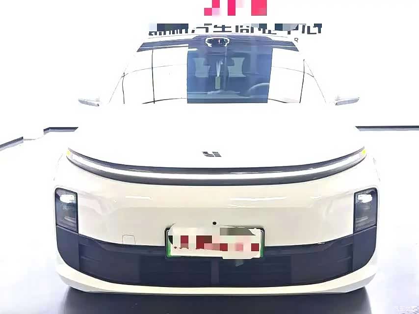 Li Auto L6, 2025 2