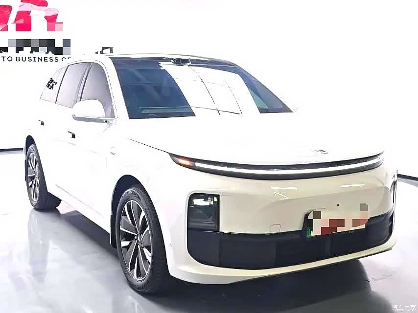 Li Auto L6, 2025 3