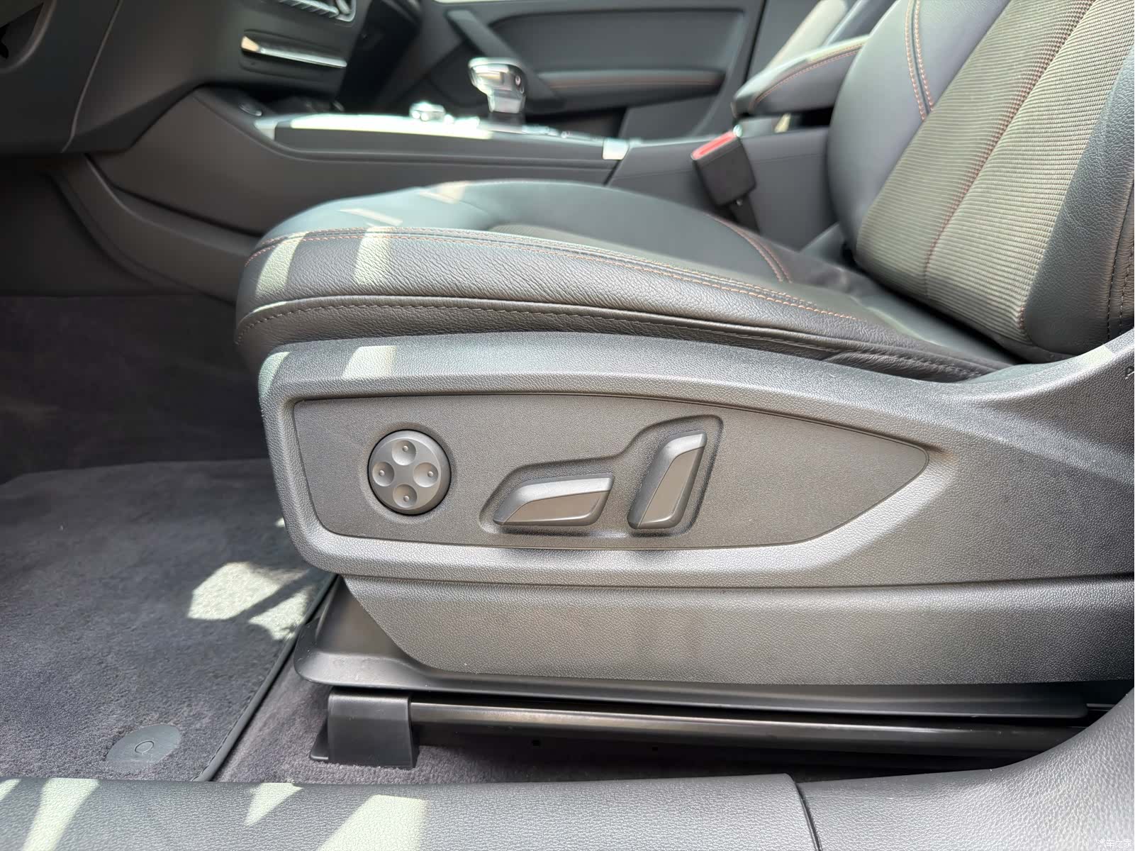 Audi Q5L, 2019 17