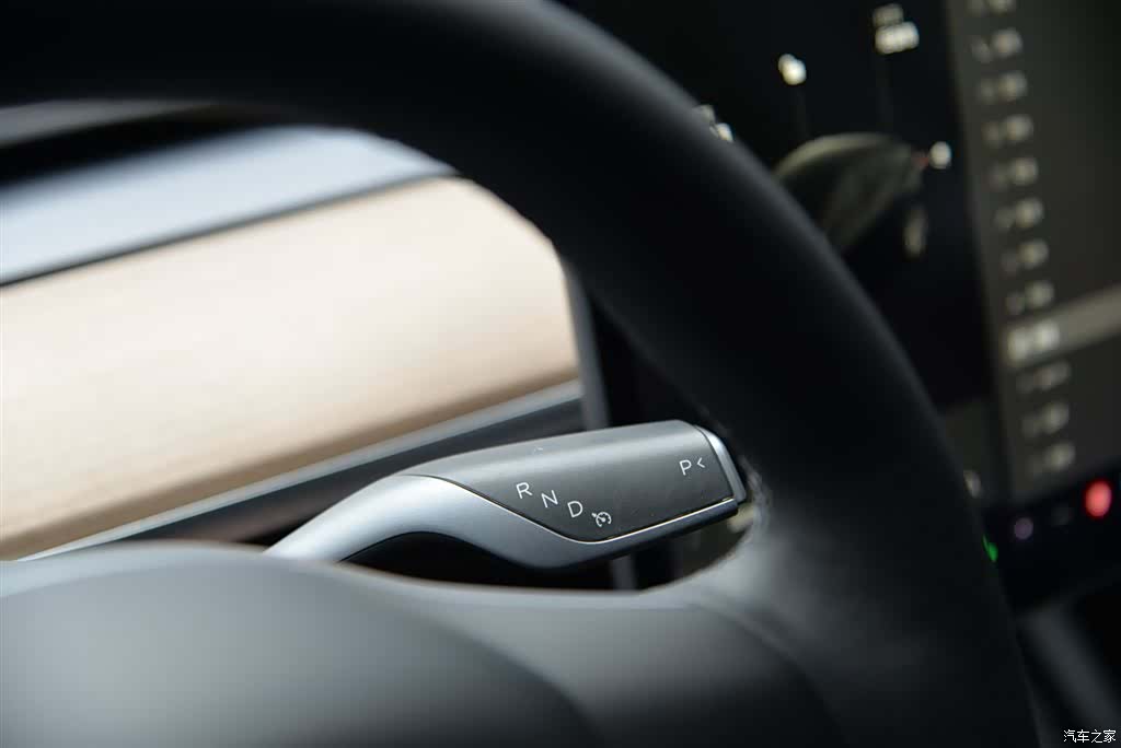 Tesla Model Y, 2021 14