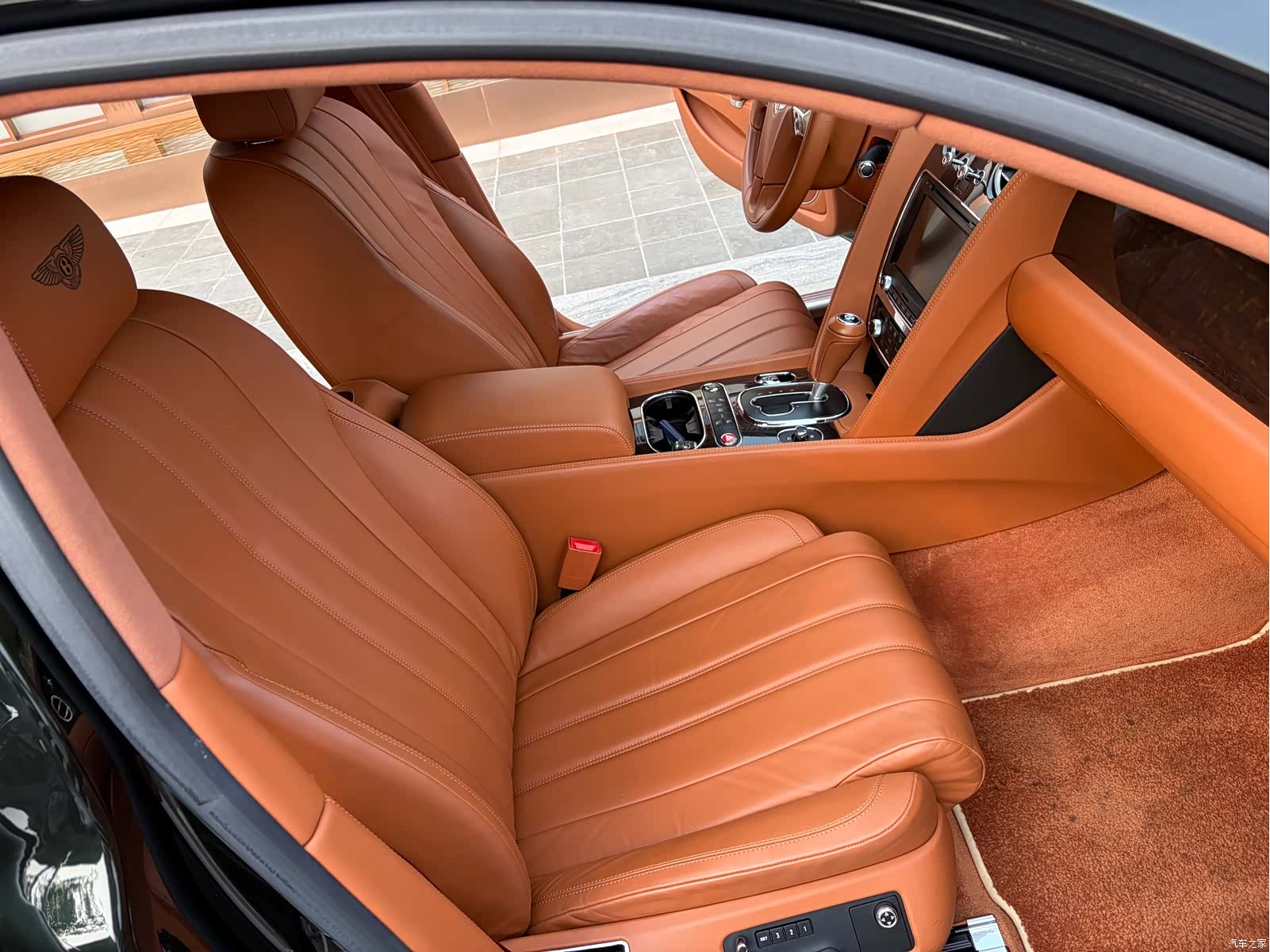 Bentley Flying Spur, 2017 20