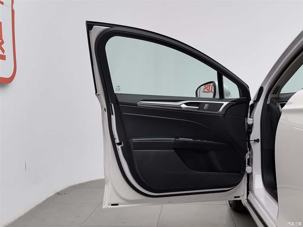 Ford Mondeo, 2019 8
