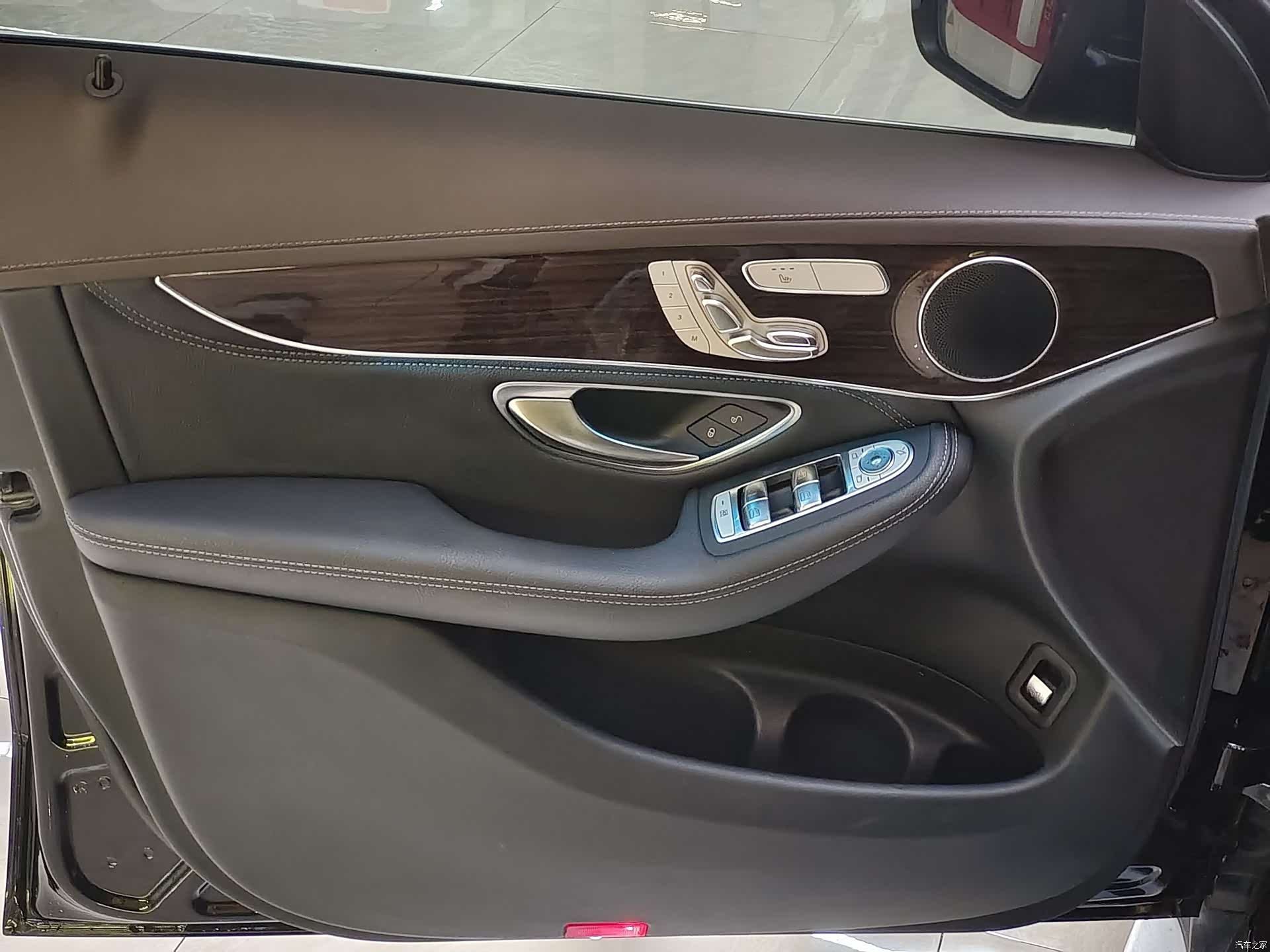 Mercedes-Benz GLC, 2019 6