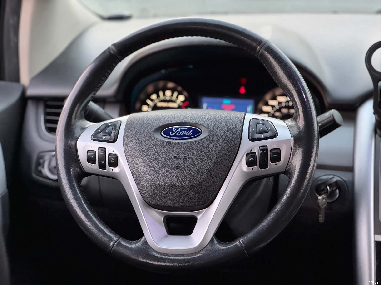 Ford Edge, 2013 13