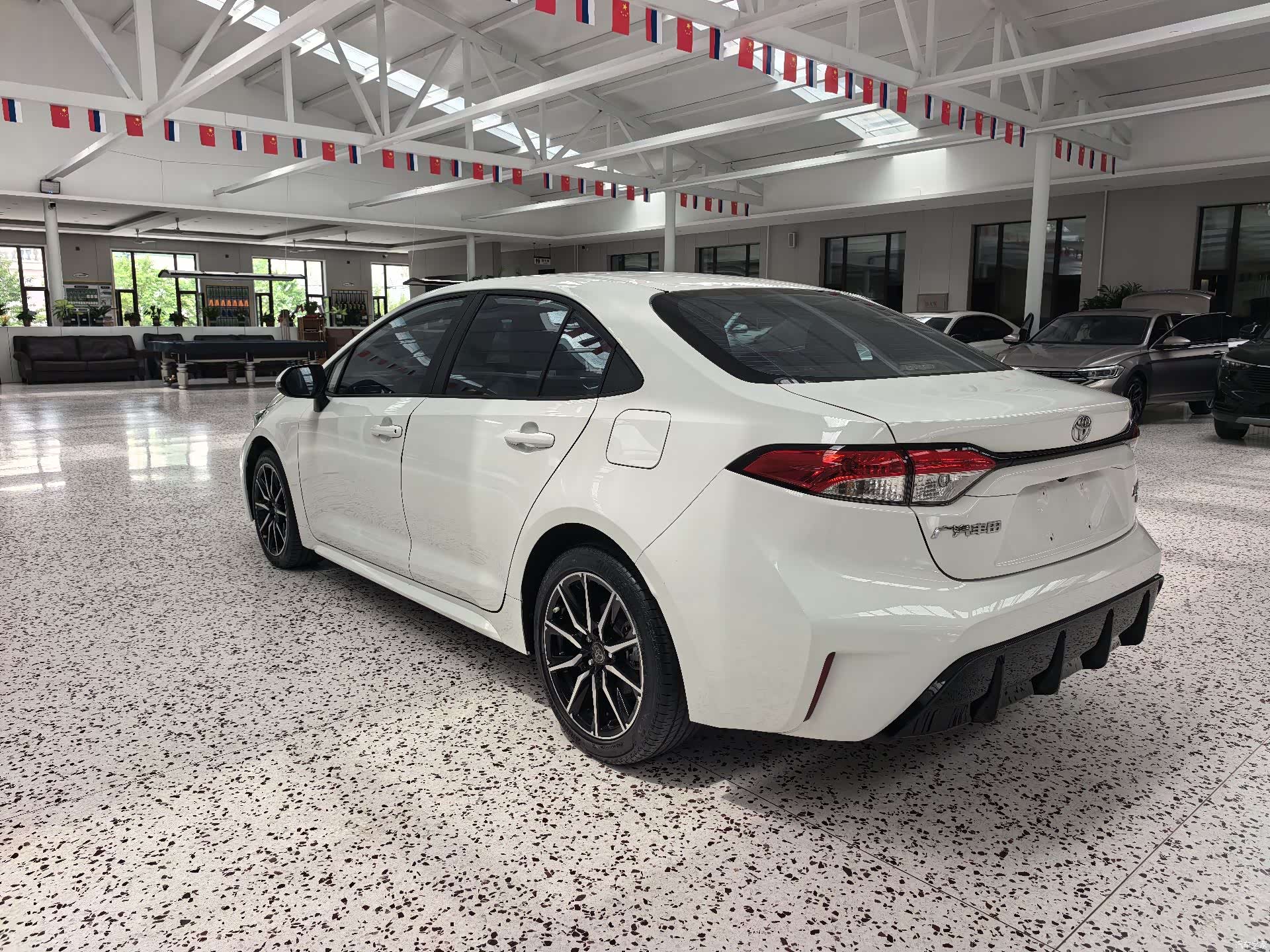 Toyota Levin, 2023 все фото