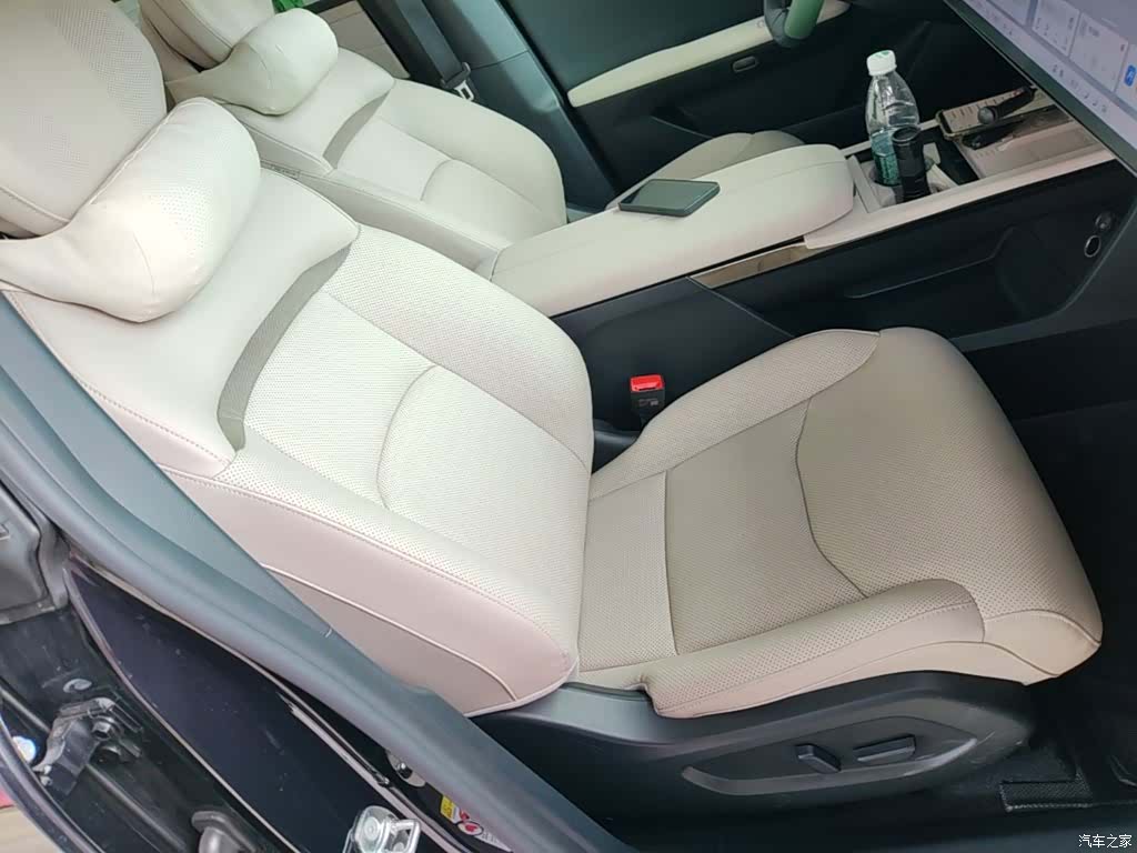 Mazda EZ-60, 2025 25