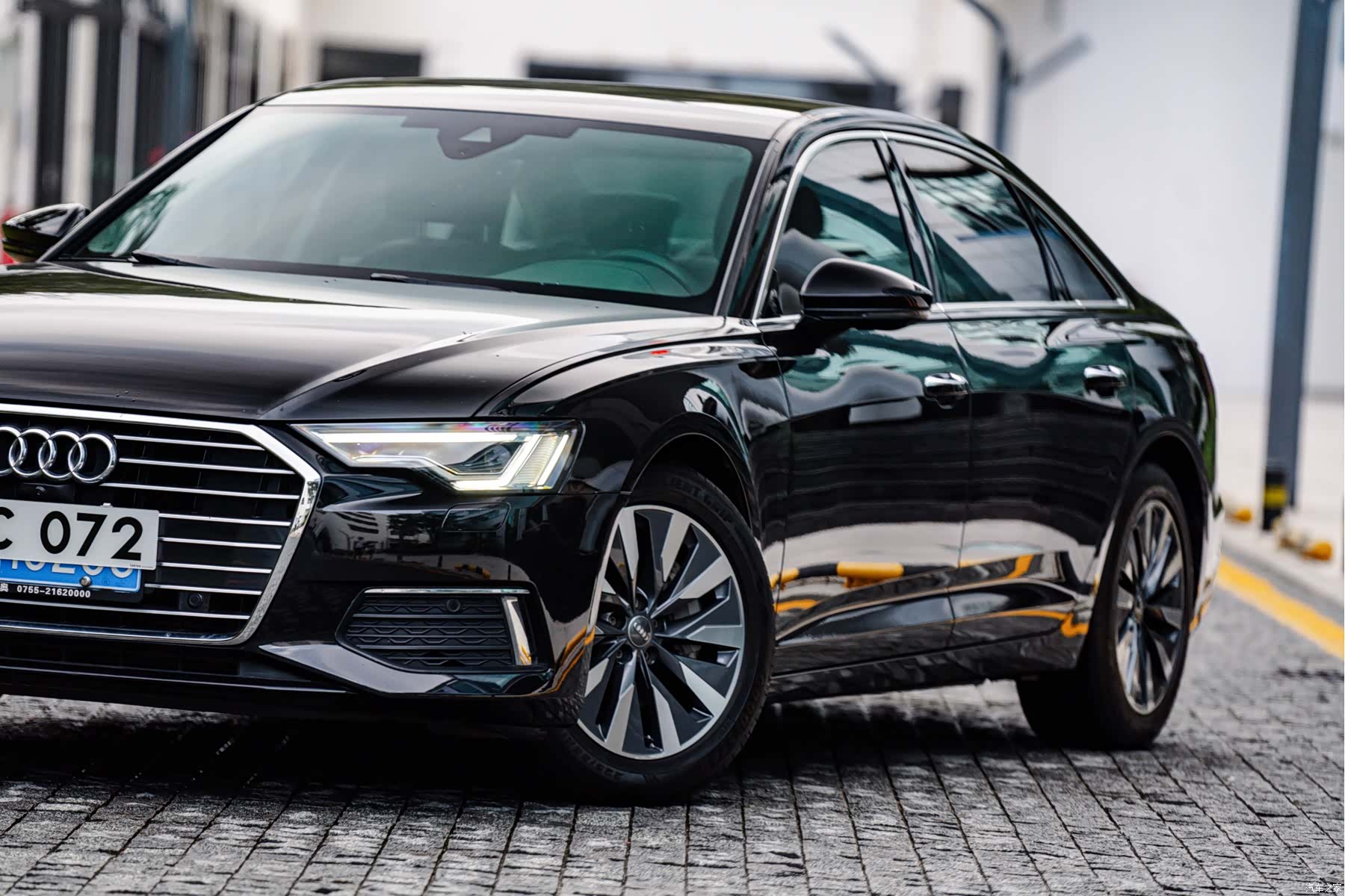 Audi A6L, 2021 3