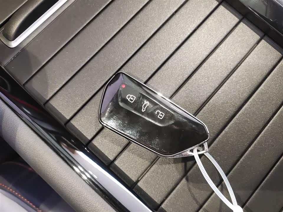 Volkswagen ID.7 VIZZION