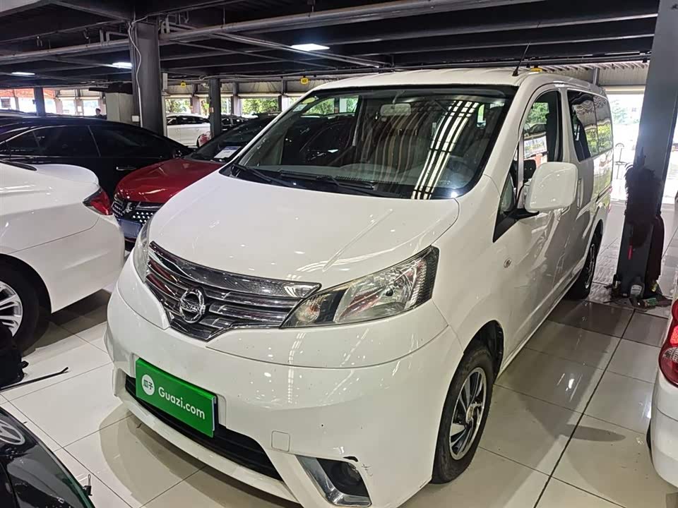 Nissan NV200