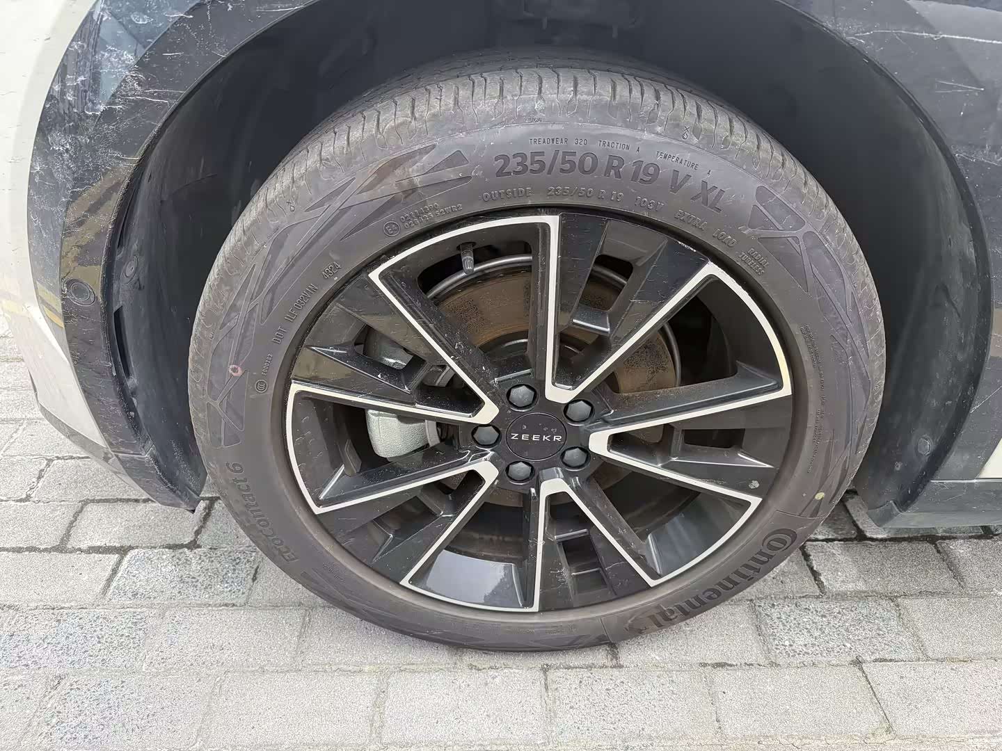Zeekr X, 2024 3
