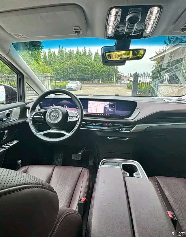 Buick Century, 2024 все фото