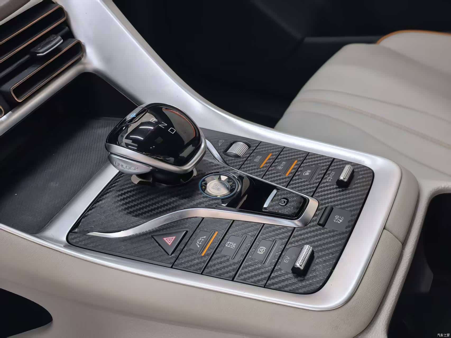 BYD Song, 2022 10