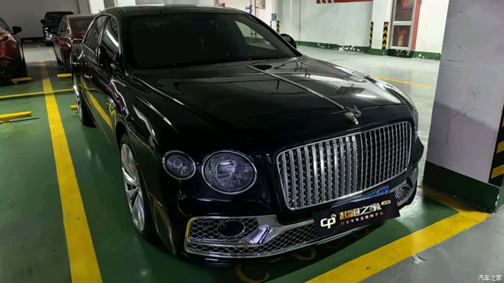 Bentley Flying Spur, 2018 все фото