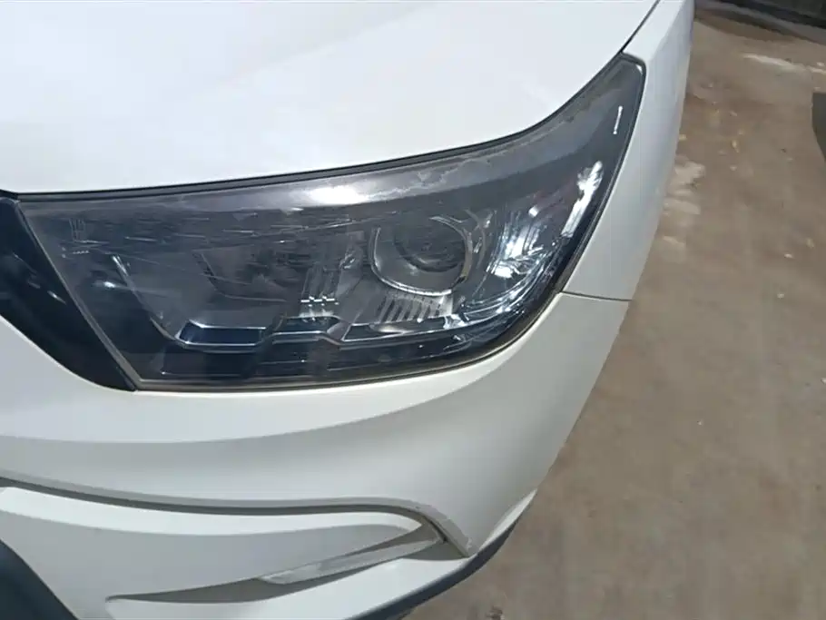 SsangYong Tiveira SsangYong Tiveira