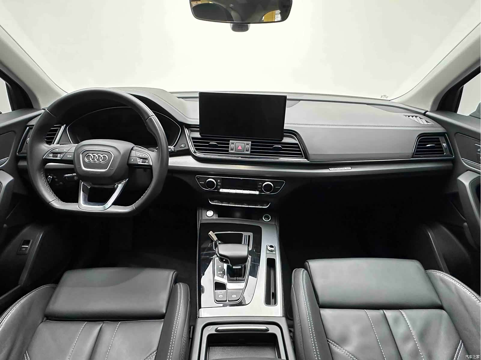 Audi Q5L, 2022 8