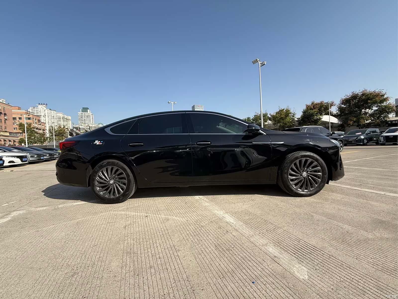 Buick LaCrosse, 2025 4