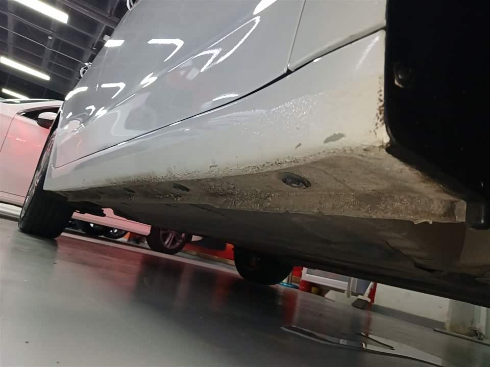 Hyundai Lead Hyundai Lead