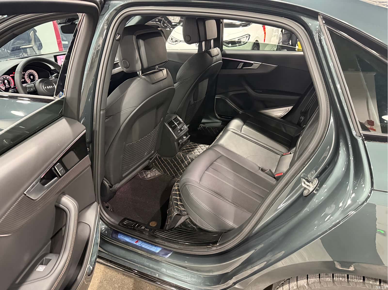 Audi A4L, 2024 6