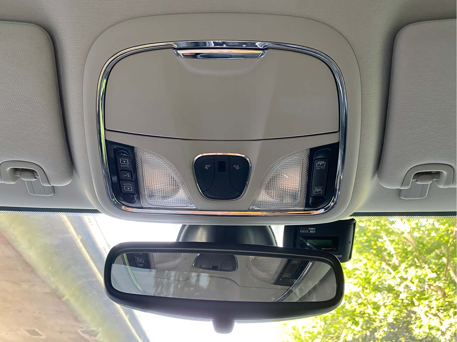 Jeep Cherokee, 2019 25