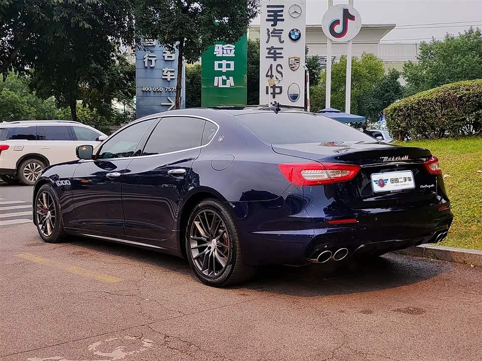 Maserati President