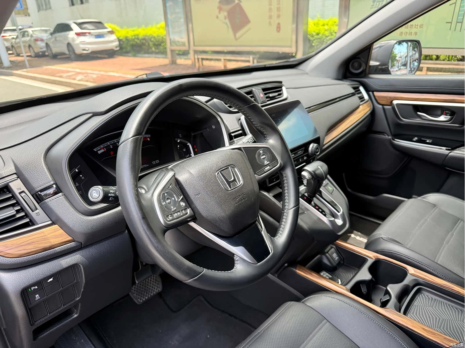 Honda CR-V, 2017 все фото