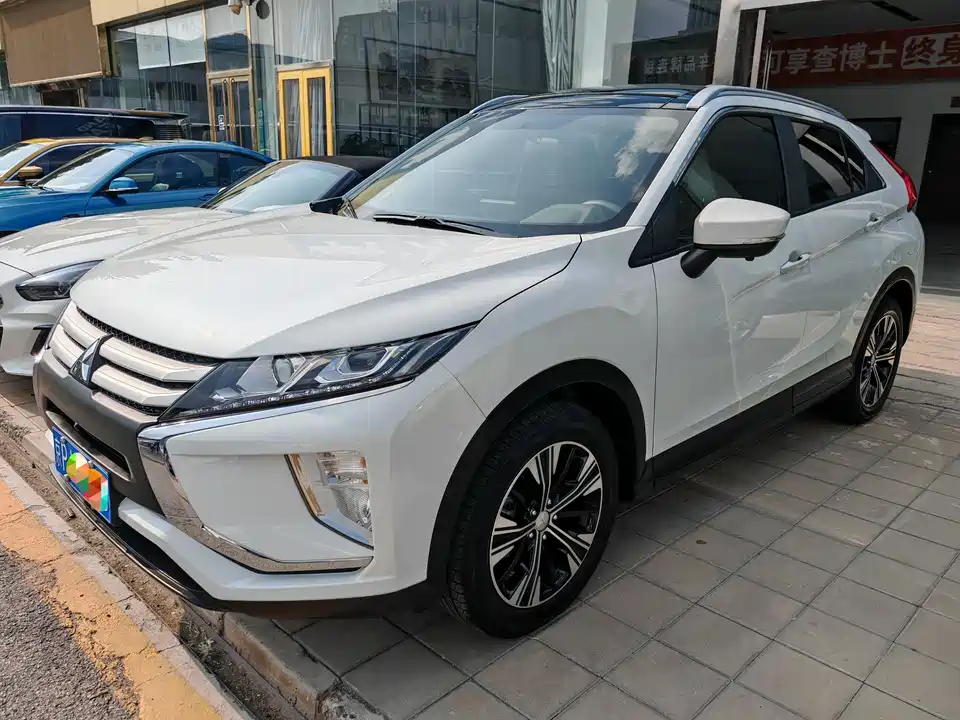 Mitsubishi Yi Ge