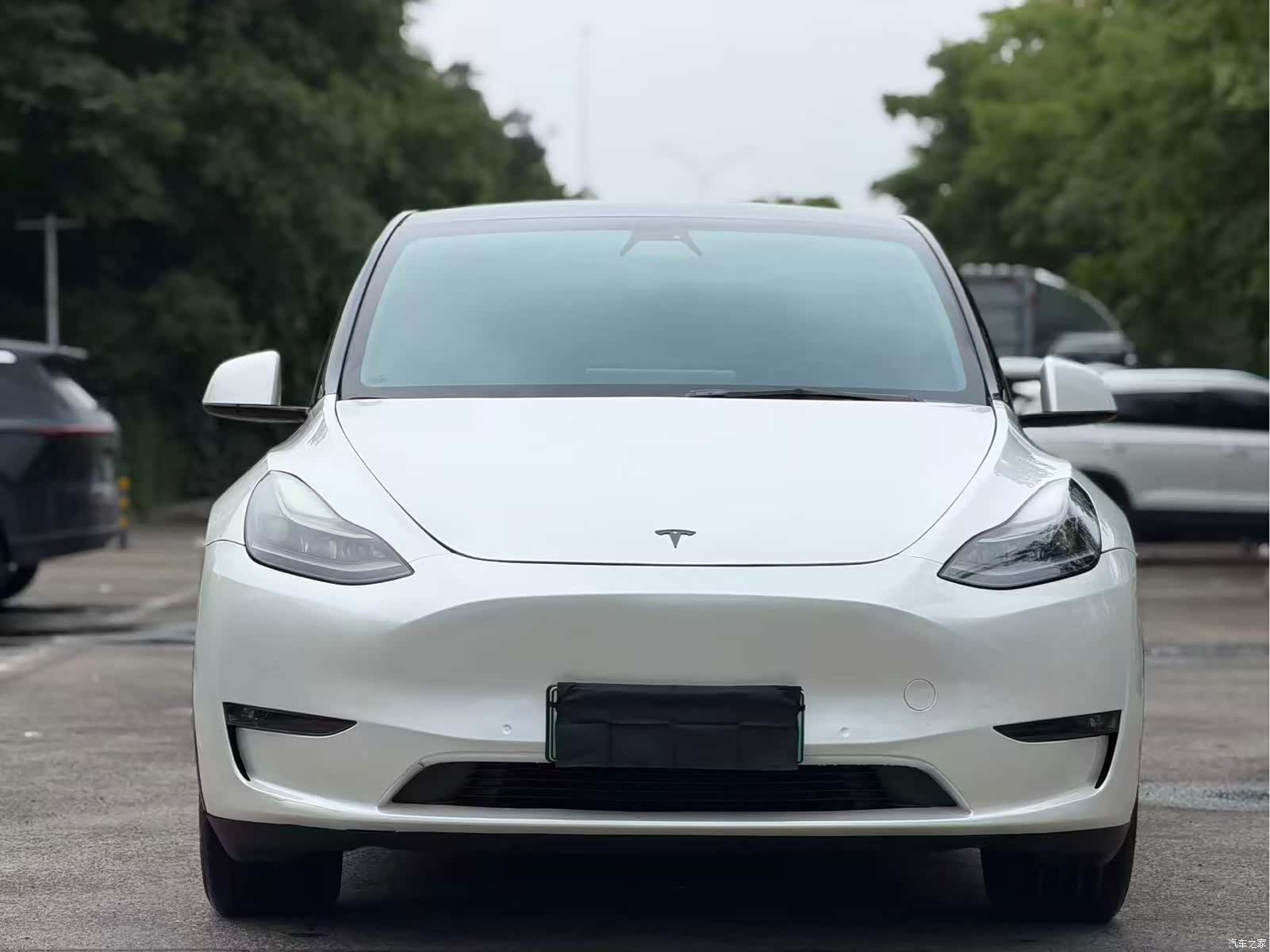 Tesla Model Y, 2022 2