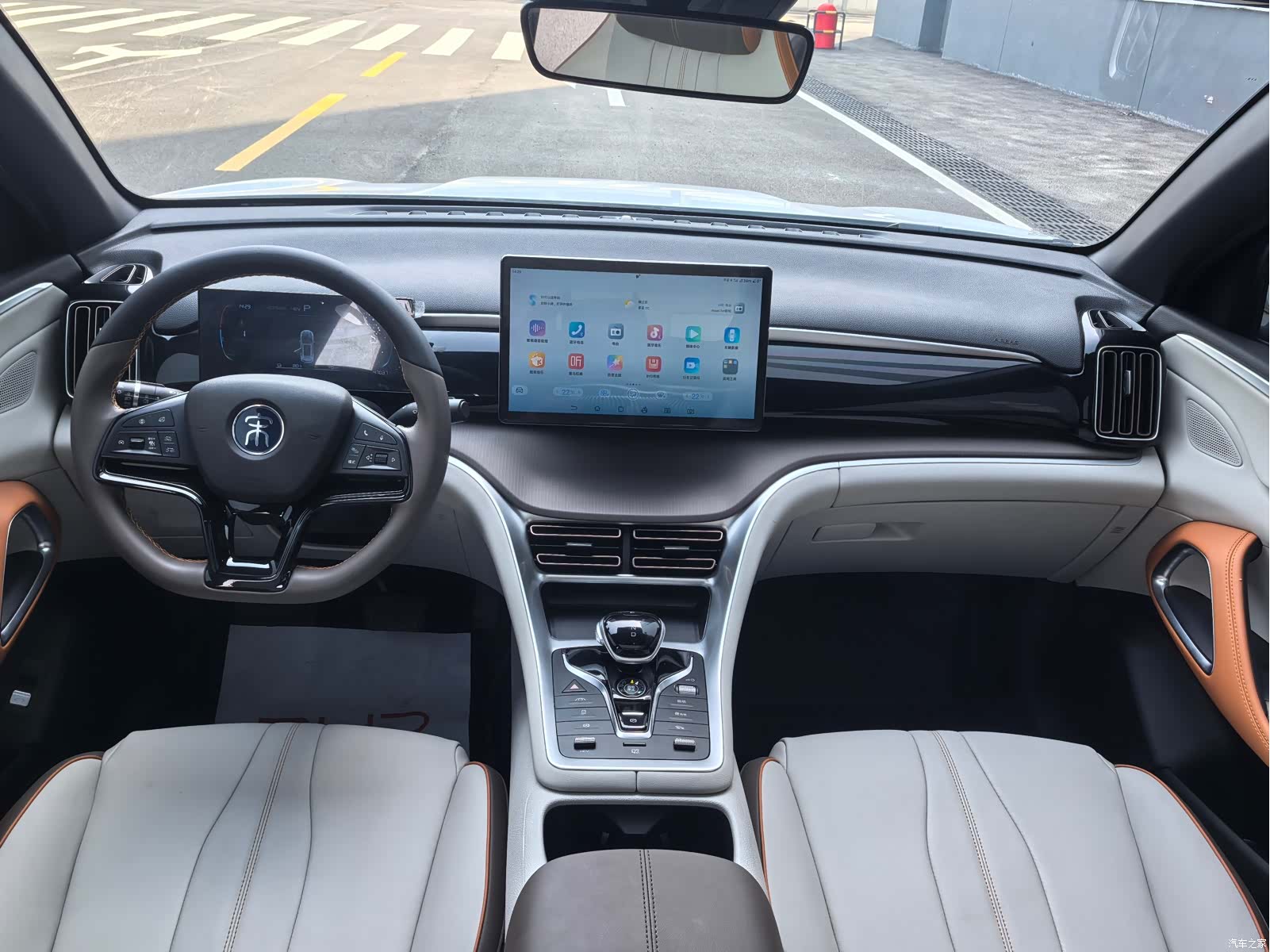 BYD Song, 2022 11