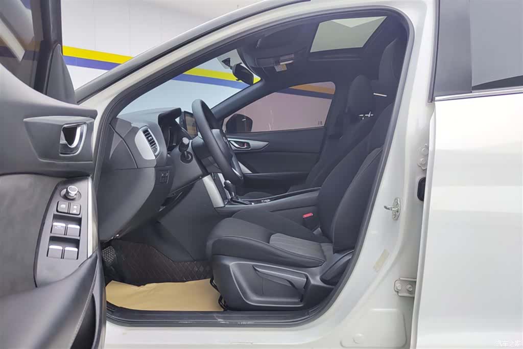 Mazda CX-4, 2018 9