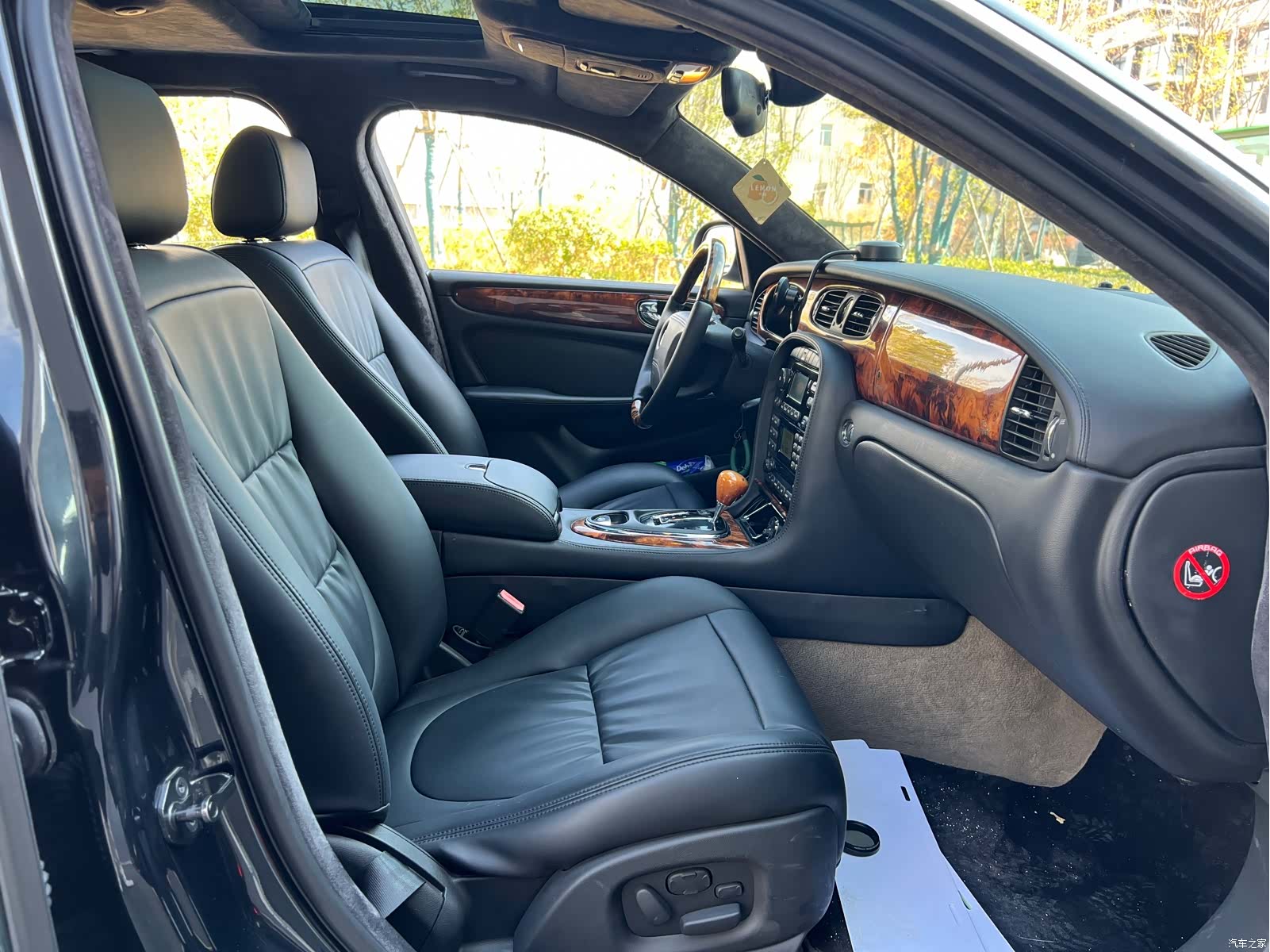 Jaguar XJ, 2005 12