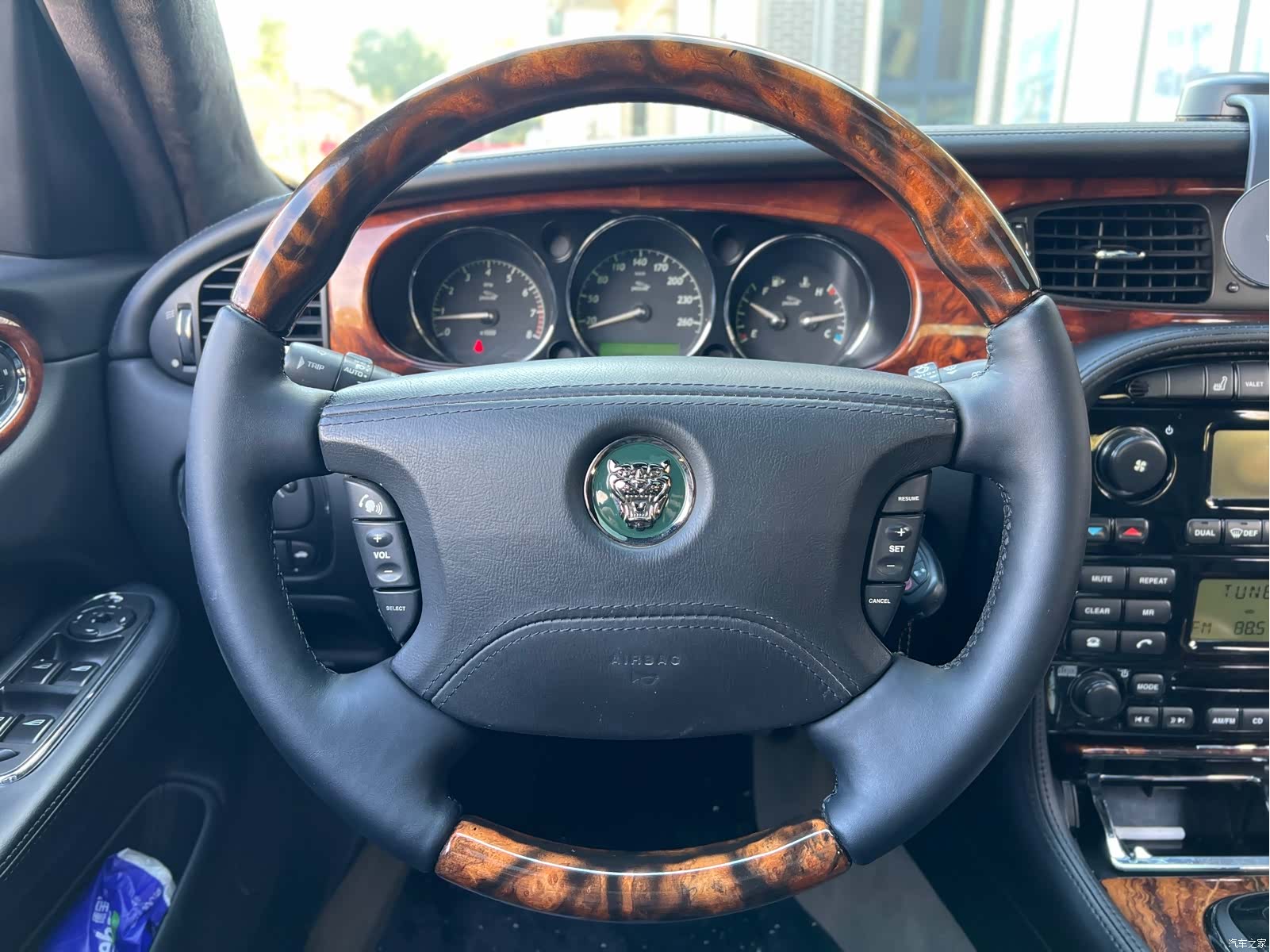 Jaguar XJ, 2005 17