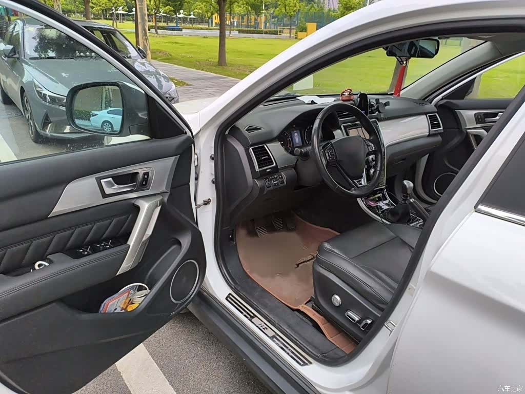 Haval H2, 2015 14