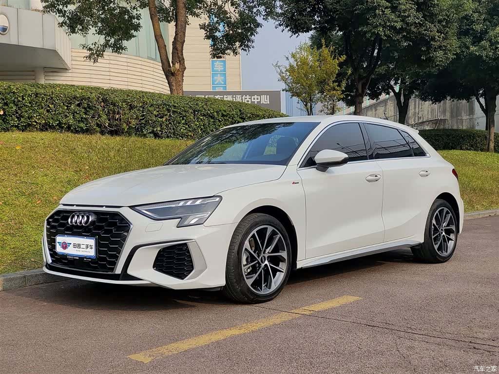 Audi A3, 2023 1