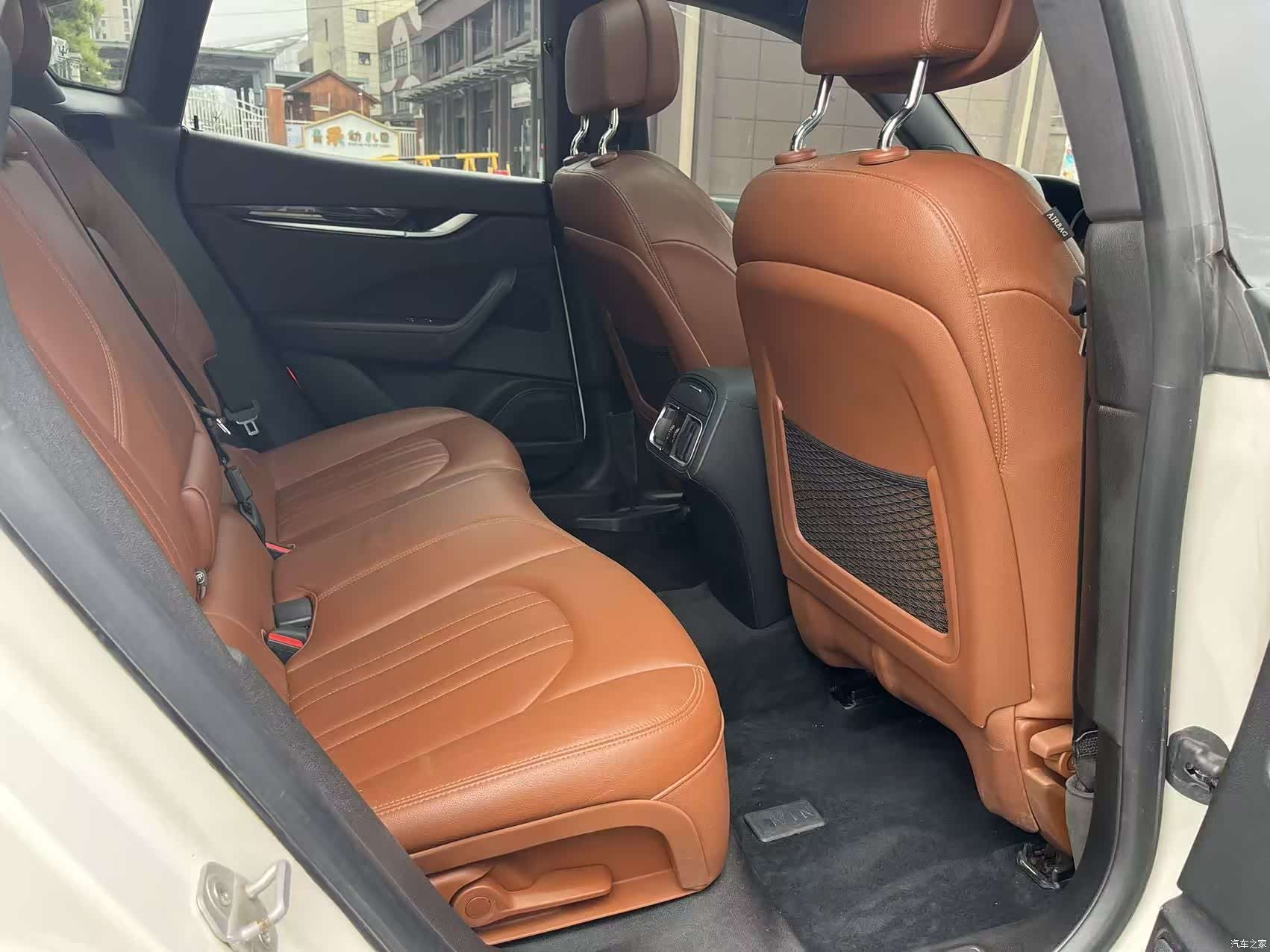 Maserati Levante, 2018 17