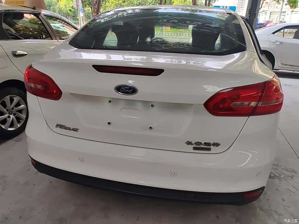 Ford Focus, 2016 6