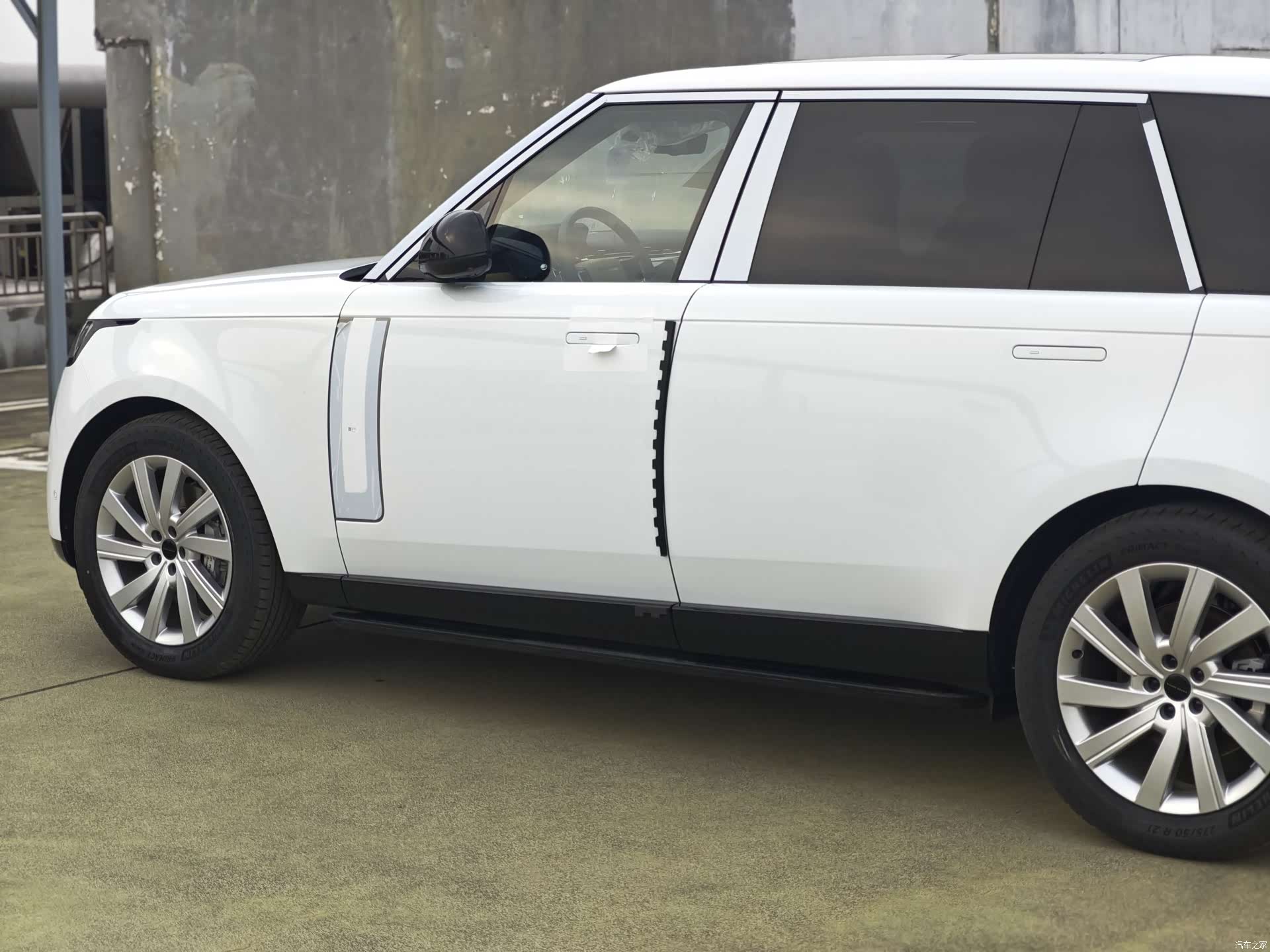 Land Rover Range Rover, 1900 7