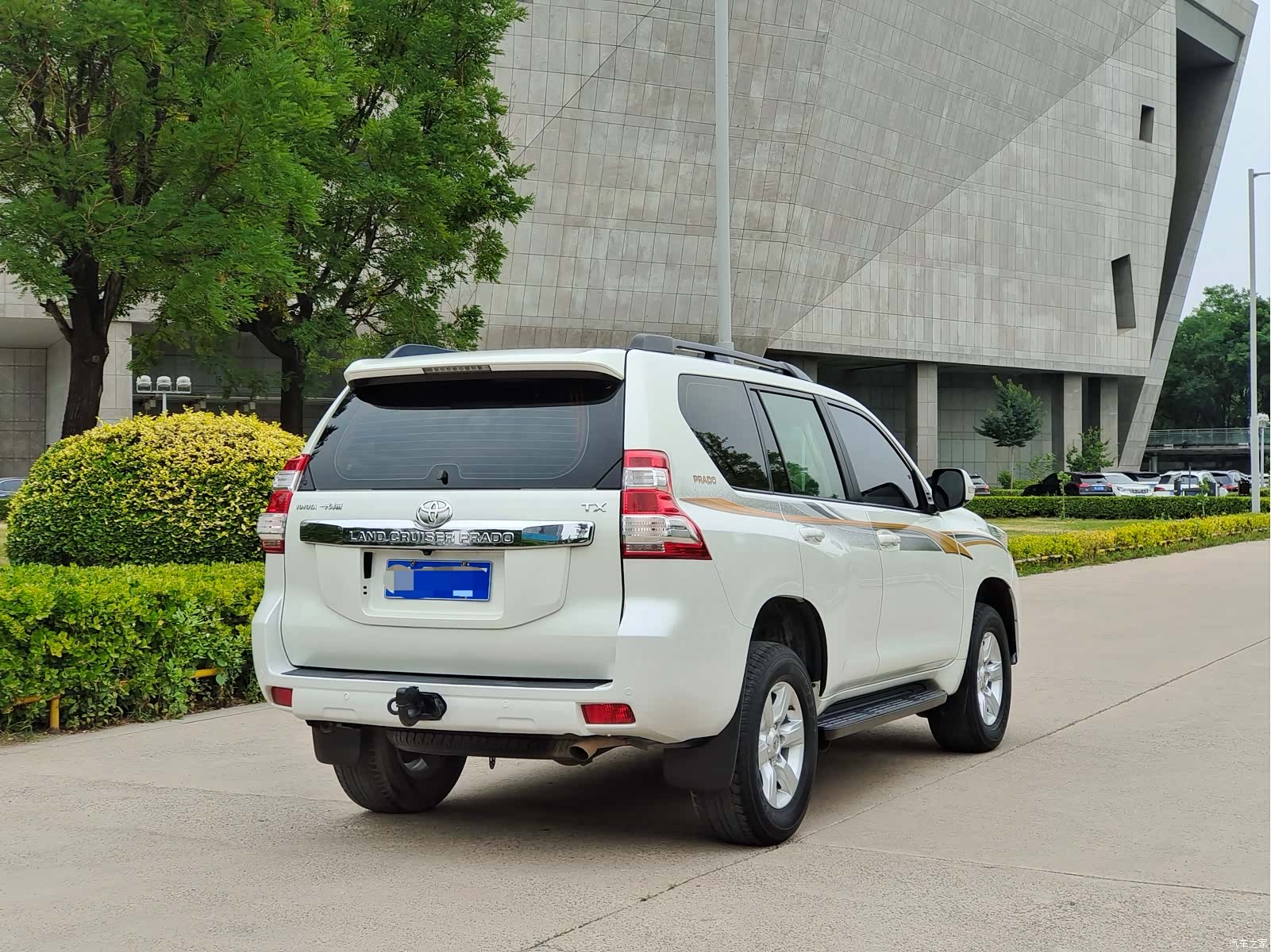 Toyota Prado, 2017 11