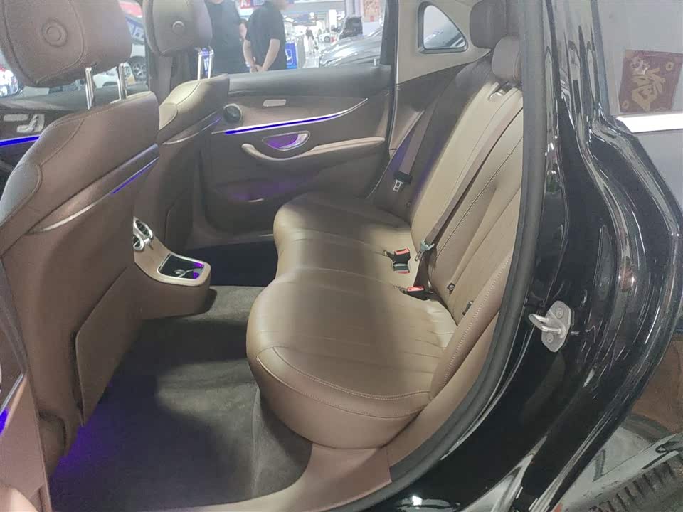 Mercedes-Benz E-class Mercedes-Benz E-class