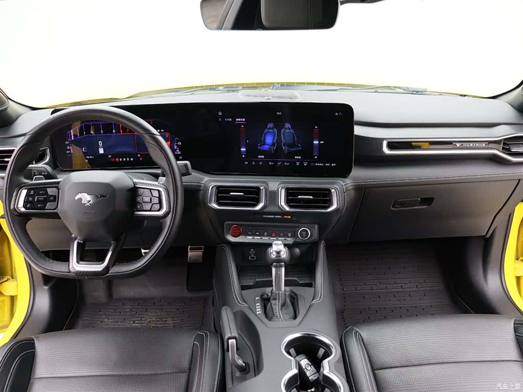 Ford Mustang, 2024 11
