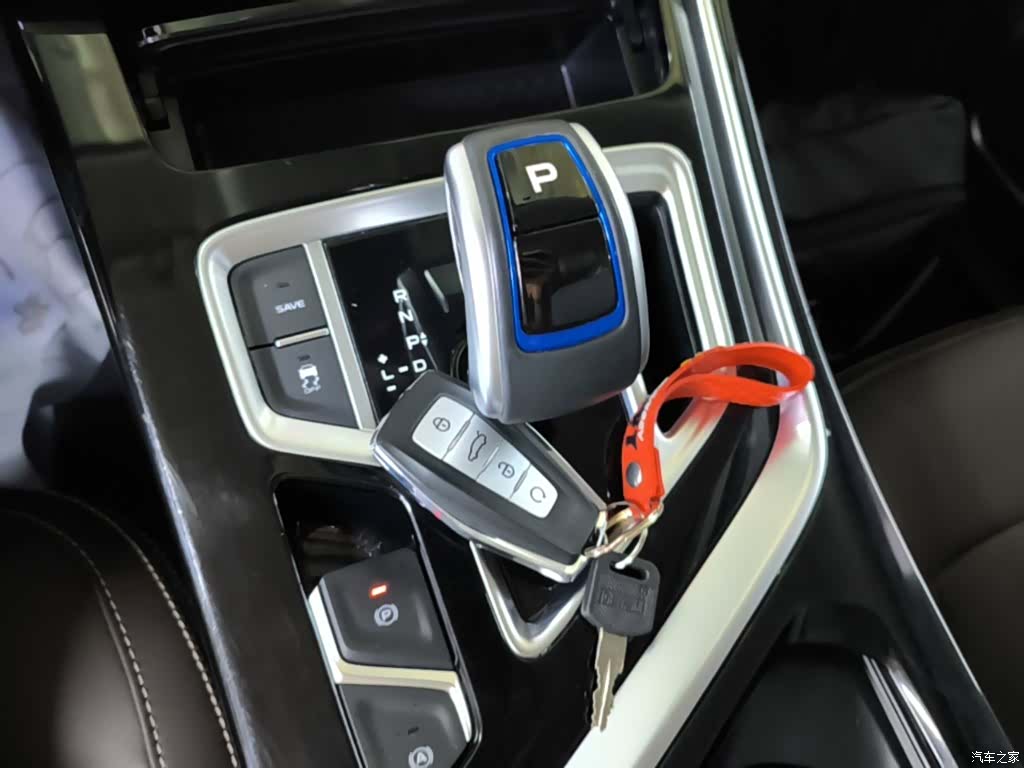 Geely Jiaji, 2020 14