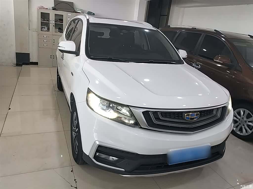 Geely X6, 2018 3