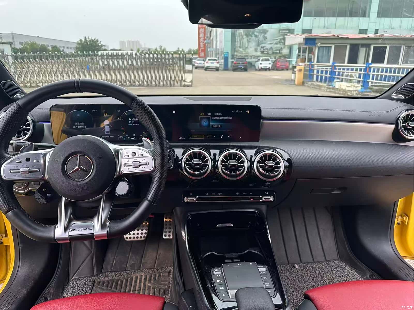 Mercedes-Benz CLA, 2023 все фото