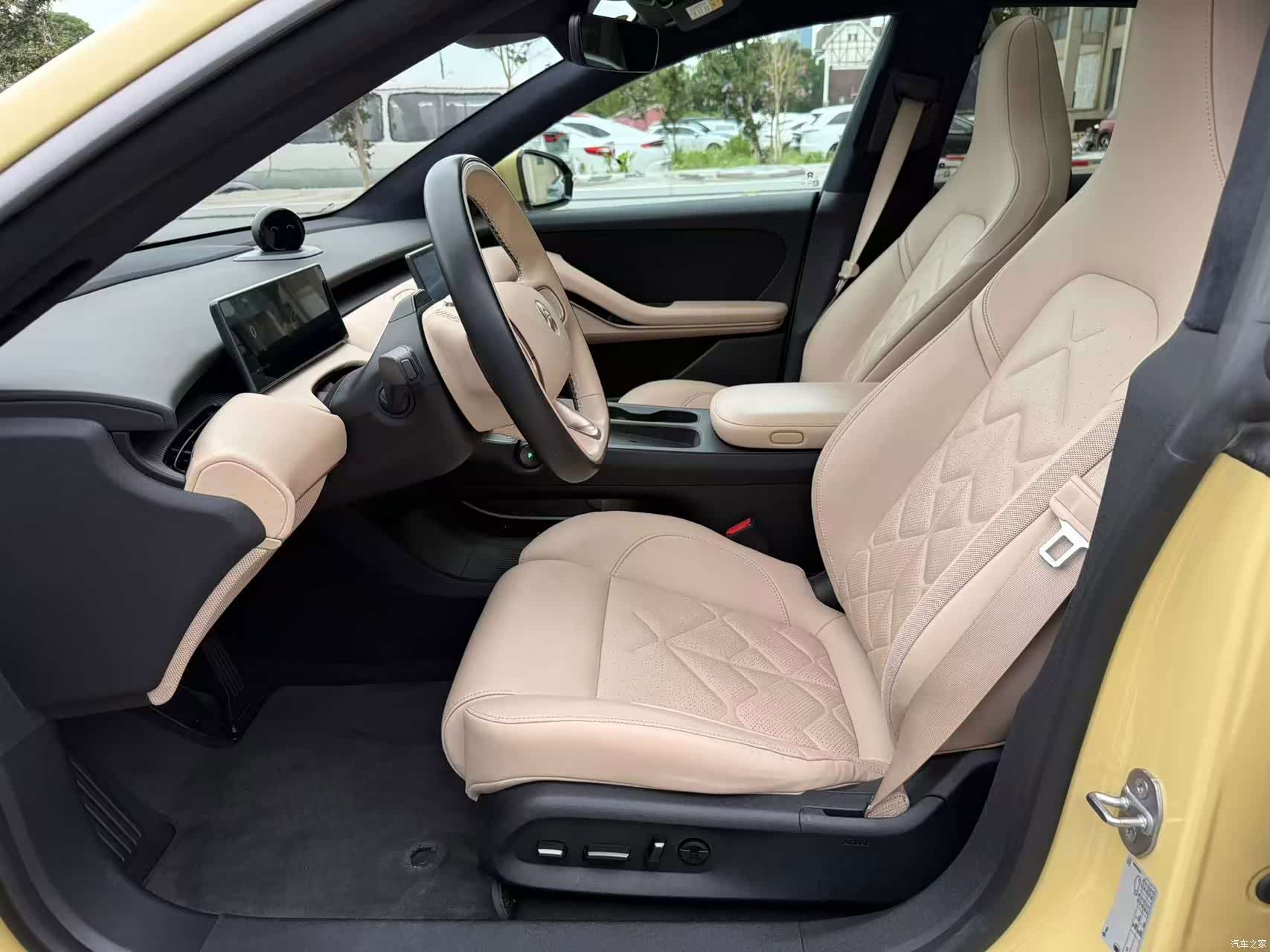 NIO ET5, 2023 все фото