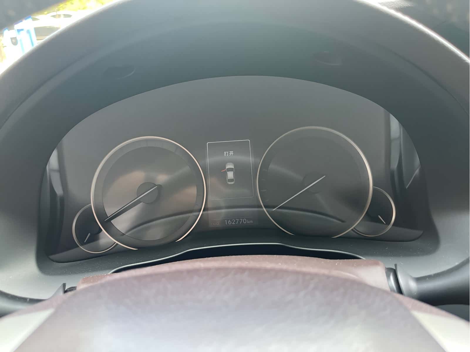 Lexus ES, 2018 все фото