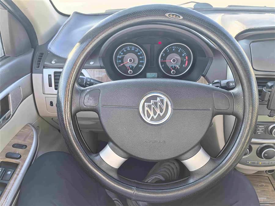 Buick LaCrosse 2015, фото 17