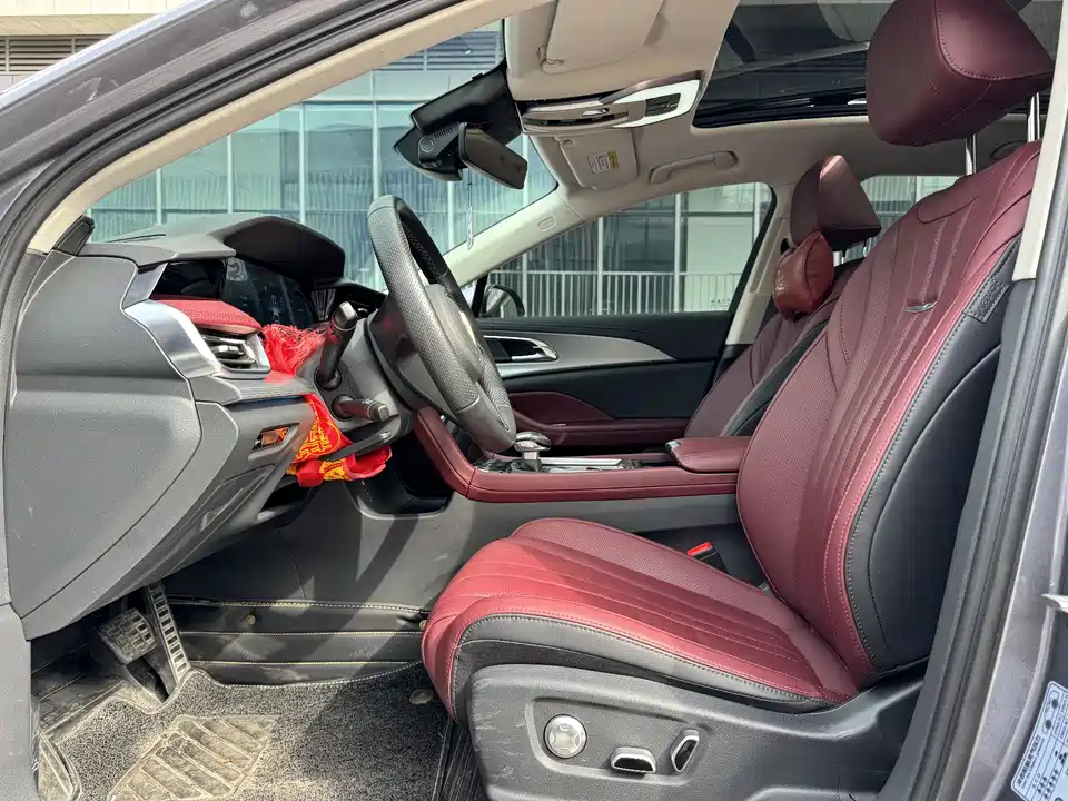Hongqi H5